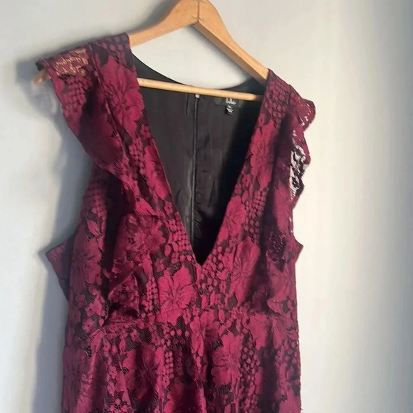 NEW Lulus Molinetto Burgundy Lace Ruffled Tiered Sleeveless Maxi Dress - Picture 6 of 12